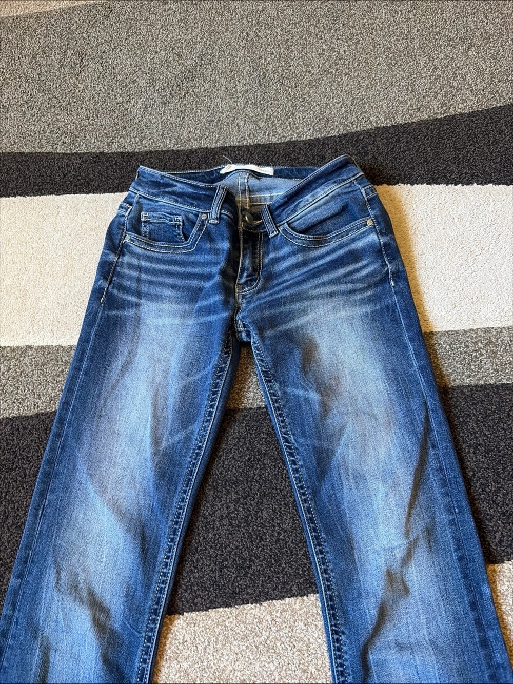 BKE blue denim Stella low rise slim fit bootcut women size 25 x 35 1/2 - Picture 2 of 8